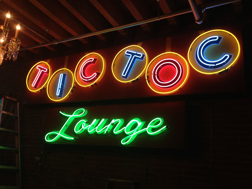 Tic Toc Lounge